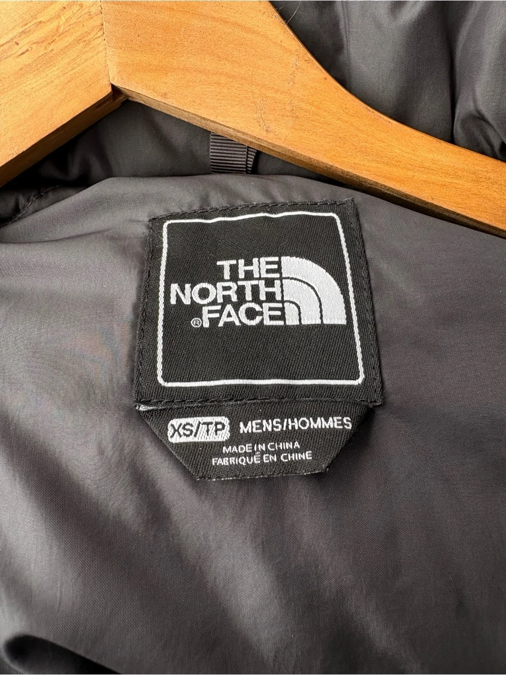 The North Face Black & Gray Quilted Jacket - Men's XS